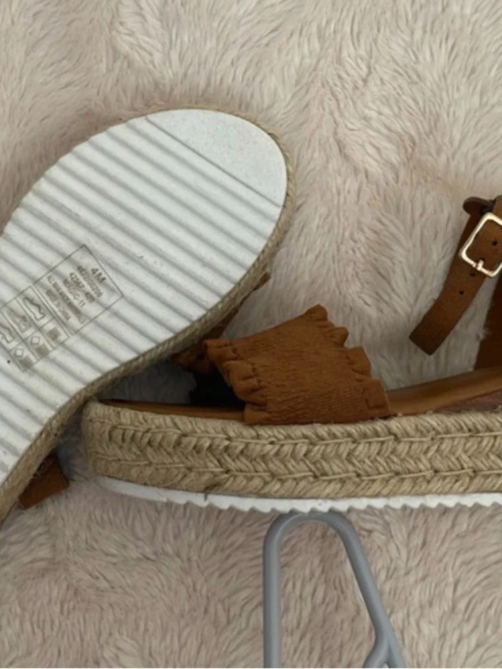 Pierre Dumas Kids Brown Ruffle Strap Sandals